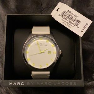 Marc Jacobs MBM1247 Henry Neon White Leather Watch